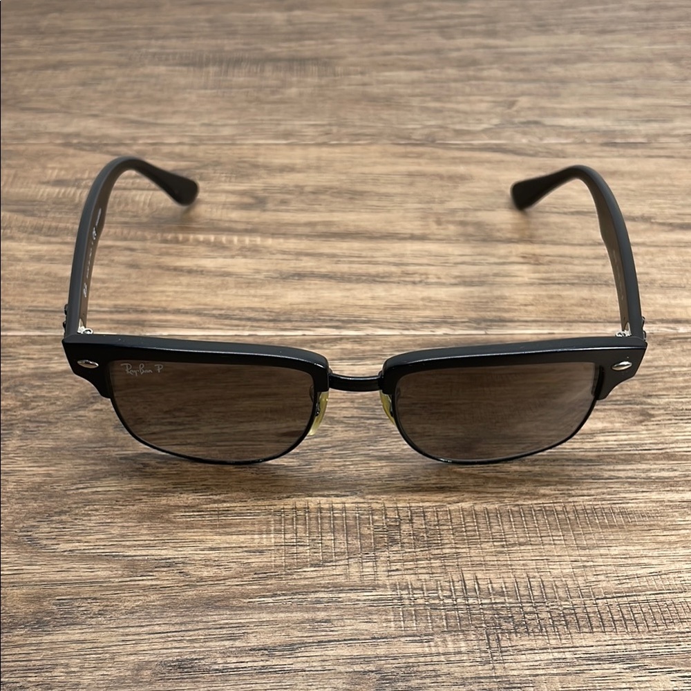 Ray-Ban Classic Black Sunglasses